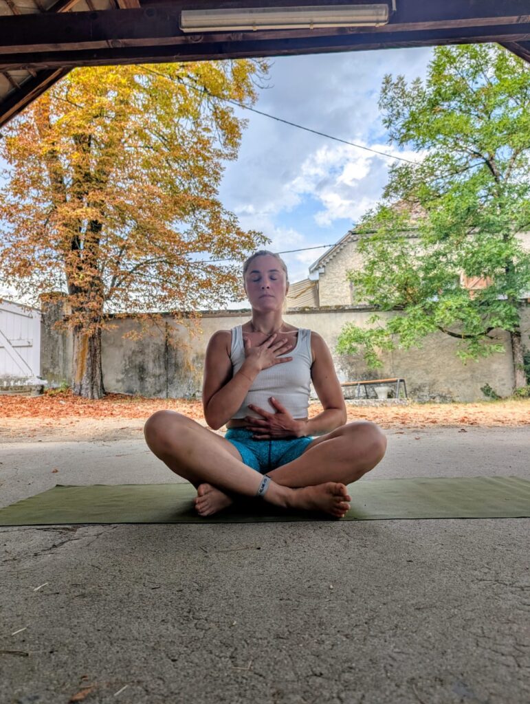 respiration complétente réduction stress yoga Digestion